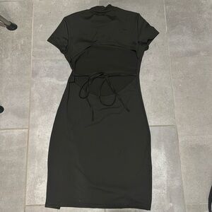 Bodycon open back dress